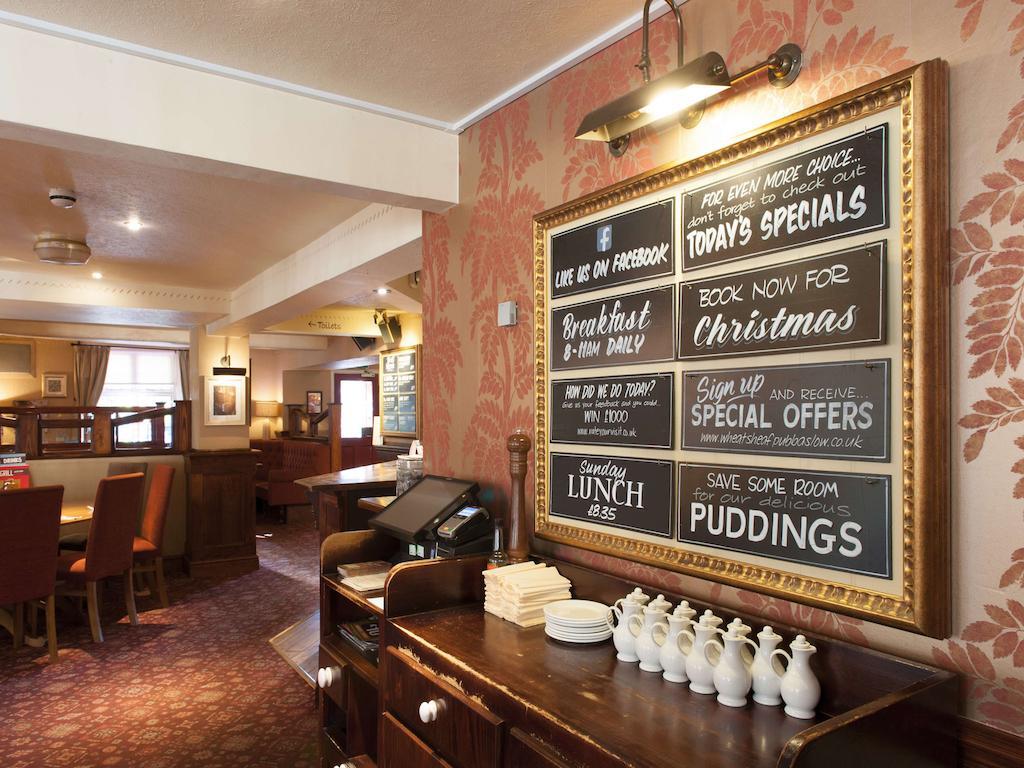 Wheatsheaf, Baslow By Marston'S Inns Extérieur photo